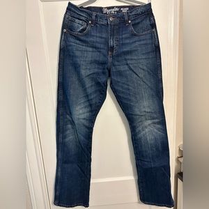 Wrangler Retro 32x34 Dark Wash
